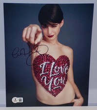 Anne Hathaway SEXY "I Love You" HEART Signed 8x10 Photo BAS Beckett Autograph