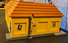 LEGO 71016 The Simpsons Kwik E Mart Complete + Instructions Original LEGO