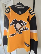 Fanatics NHL Pittsburgh Penguins Gold Breakaway Stitched Hockey Jersey Sz Small