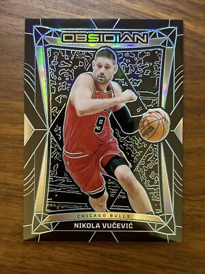 Obsidian Basketball 2023-24 Nikola Vucevic Blue Electric Etch #24/30 Bulls MD1