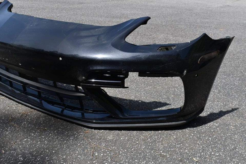 PORSCHE PANAMERA FRONT BUMPER TURBO 2017-2018 OEM Foto 3 de 4