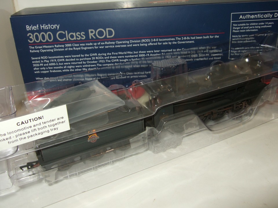 bachmann-31-128-3000-class-rod-loco-dcc-weathered-early-emblem-for-00