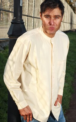Opa Hemden von der Original Collarless Shirt Company * Full Buttoning Styling.