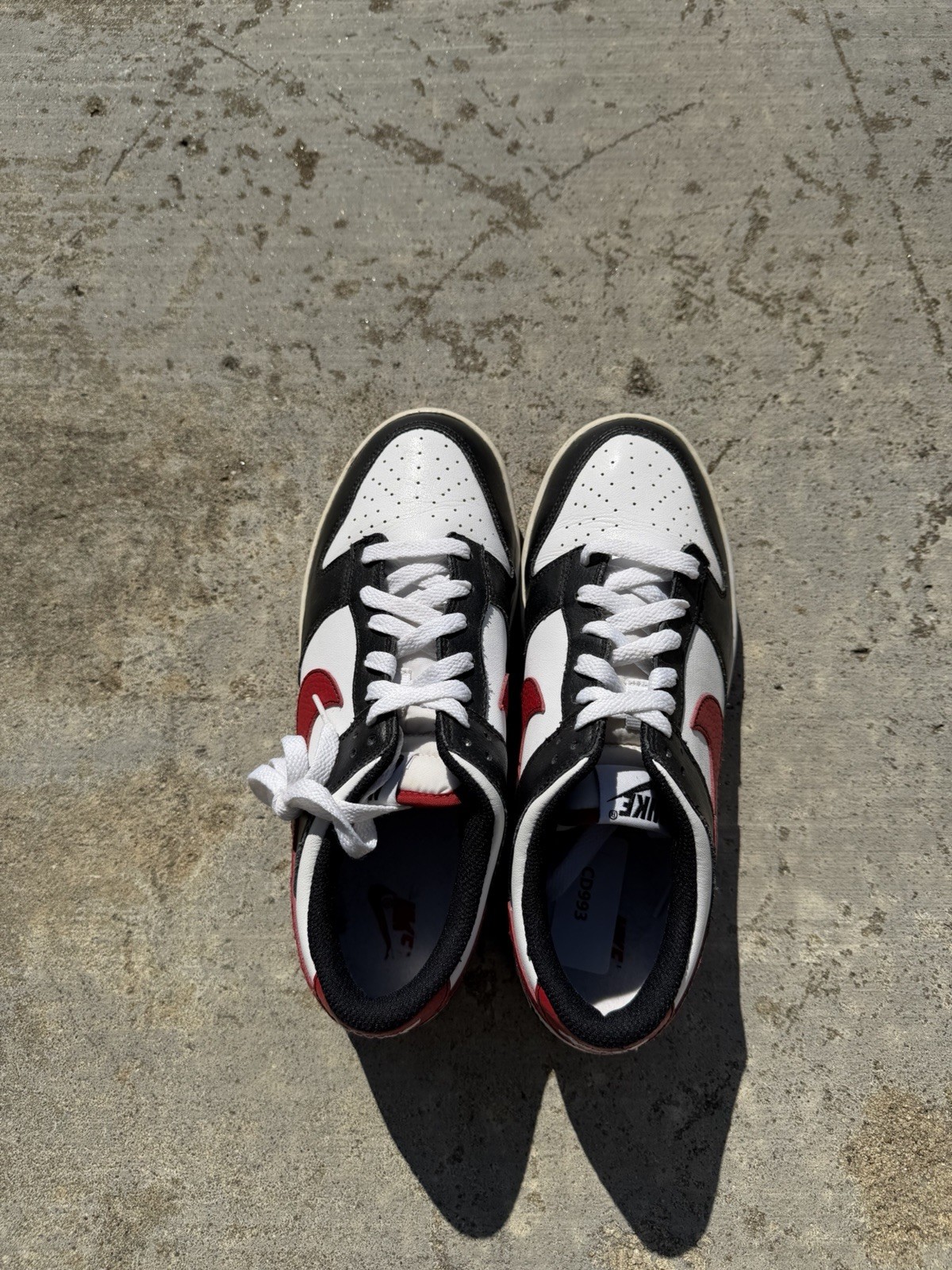 Nike Dunk Low Black / White / Red – Size 5Y (Women’s 6.5–7) thumbnail 4