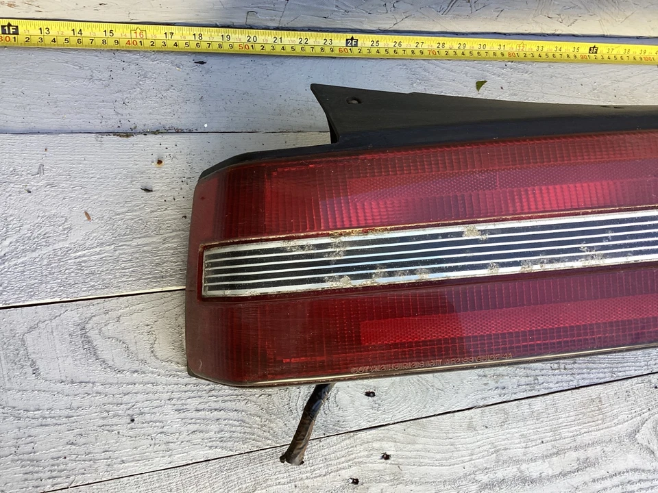 1989-1996 Buick Century Rear Center Tail Light Trunk Finish Panel 16506846 OEM - Image 2 of 4