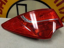 13 2014 15 16 HYUNDAI SANTA FE SPORT 924014Z000 LEFT LH INCANDESCENT TAIL LIGHT