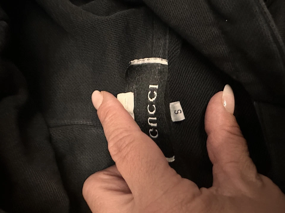 GUCCI “What Are We Going To Do With All This Future?”Hoodie S Made in Italy - Image 3 of 4