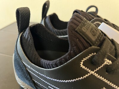 Onitsuka Tiger SCLAW ( BLACK/WHITE ) 1183B969.001 Authentic Onitsuka Tiger SCLAW ( BLACK/WHITE ) 1183B969.001 Authentic