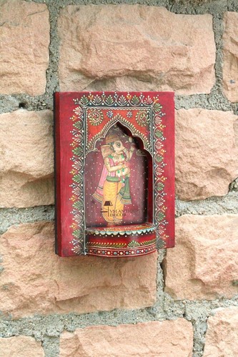 Wooden Painted Wall Hanging Pooja Ghar Decor, Hindu Pooja Furniture - Picture 4 of 11