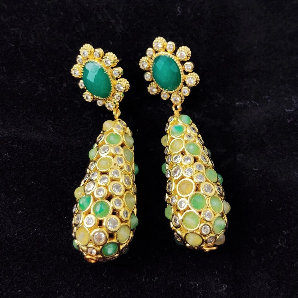 Pendientes colgantes de jade verde lágrima recortada de cuarzo fluorita verde diseñador Foto 3 de 4