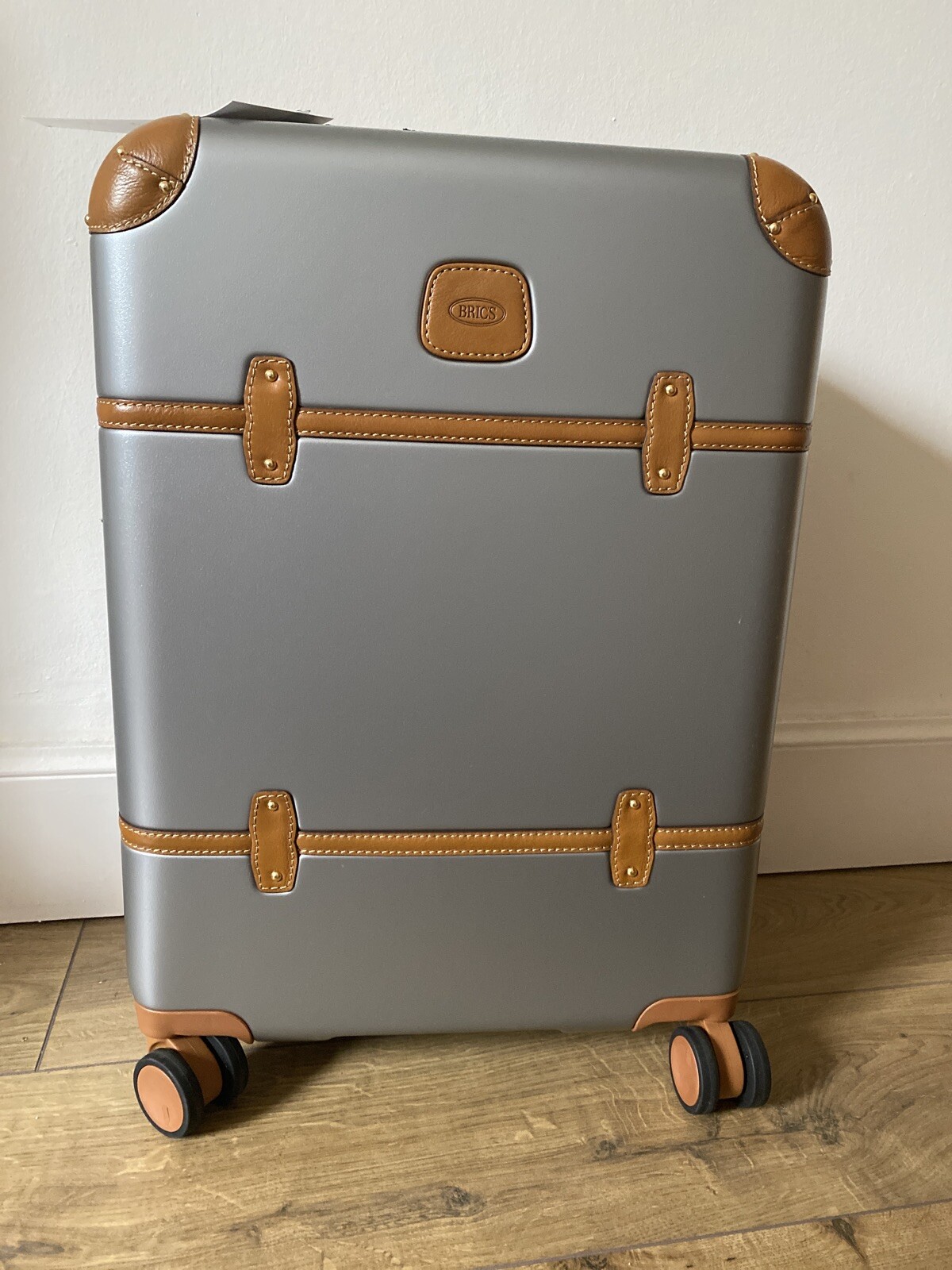 cabin size hard suitcase