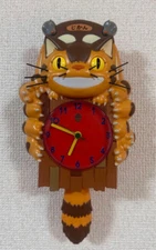 Studio Ghibli My Neighbor Totoro The Cat Bus Wall Clock Pendulum Swing Tail　NEW