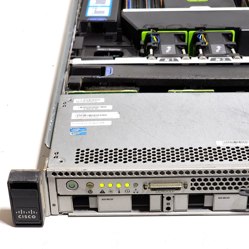 Cisco UCS C220 M3 1U Server BOOTS Xeon E5-2609 2.4GHz 600GB HDD - Image 2 of 4