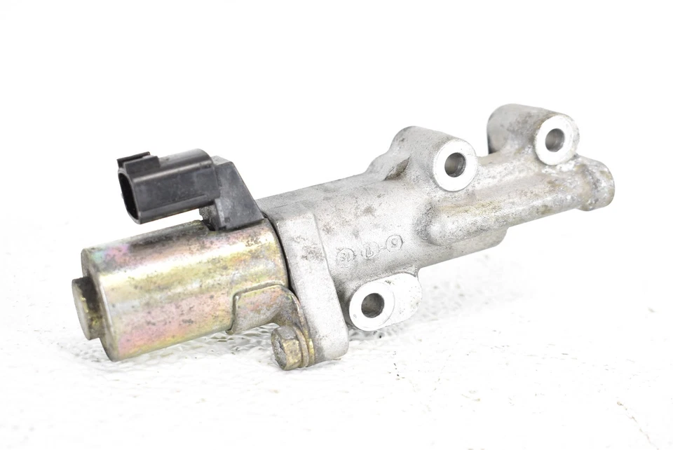 Válvula de control de aceite de culata izquierda Nissan 350Z 2003-2008 VVT 03-08 Foto 3 de 4