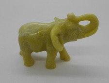 GREEN STONE ELEPHANT SCULPTURE / FIGURINE TO IDENTIFY SERPENTINE?