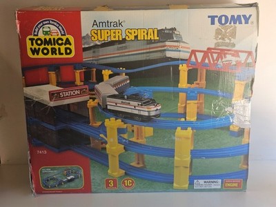 Tomy Tomica World Amtrak Super Spiral Set 7413 Vintage Blue Track Boxed No Train