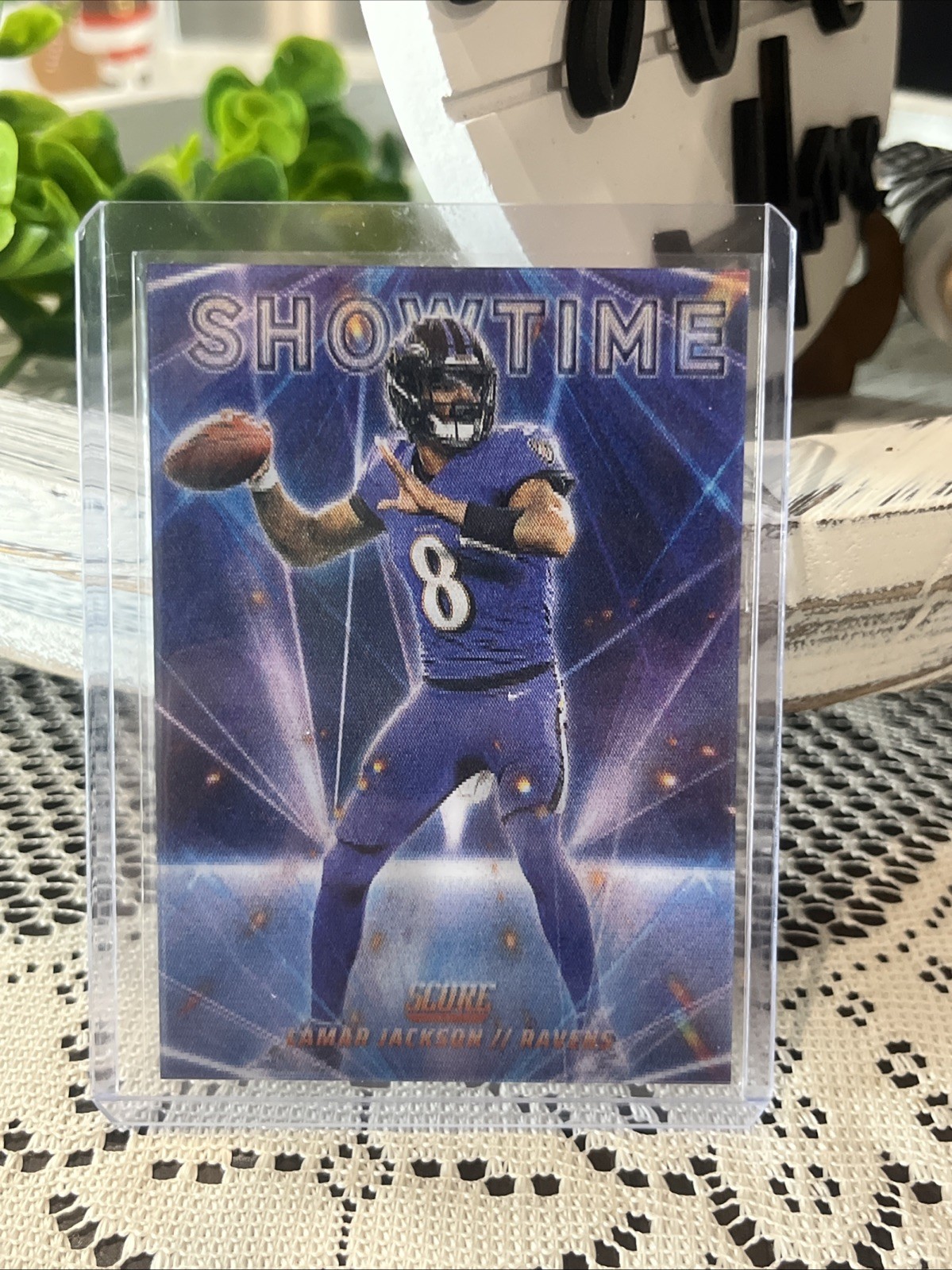 2025 Panini Score Lamar Jackson Showtime Case Hit SSP
