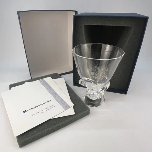VINTAGE HERSHEY 100TH ANNIVERSARY STEUBEN CLEAR CRYSTAL ART GLASS VASE W/ BOX