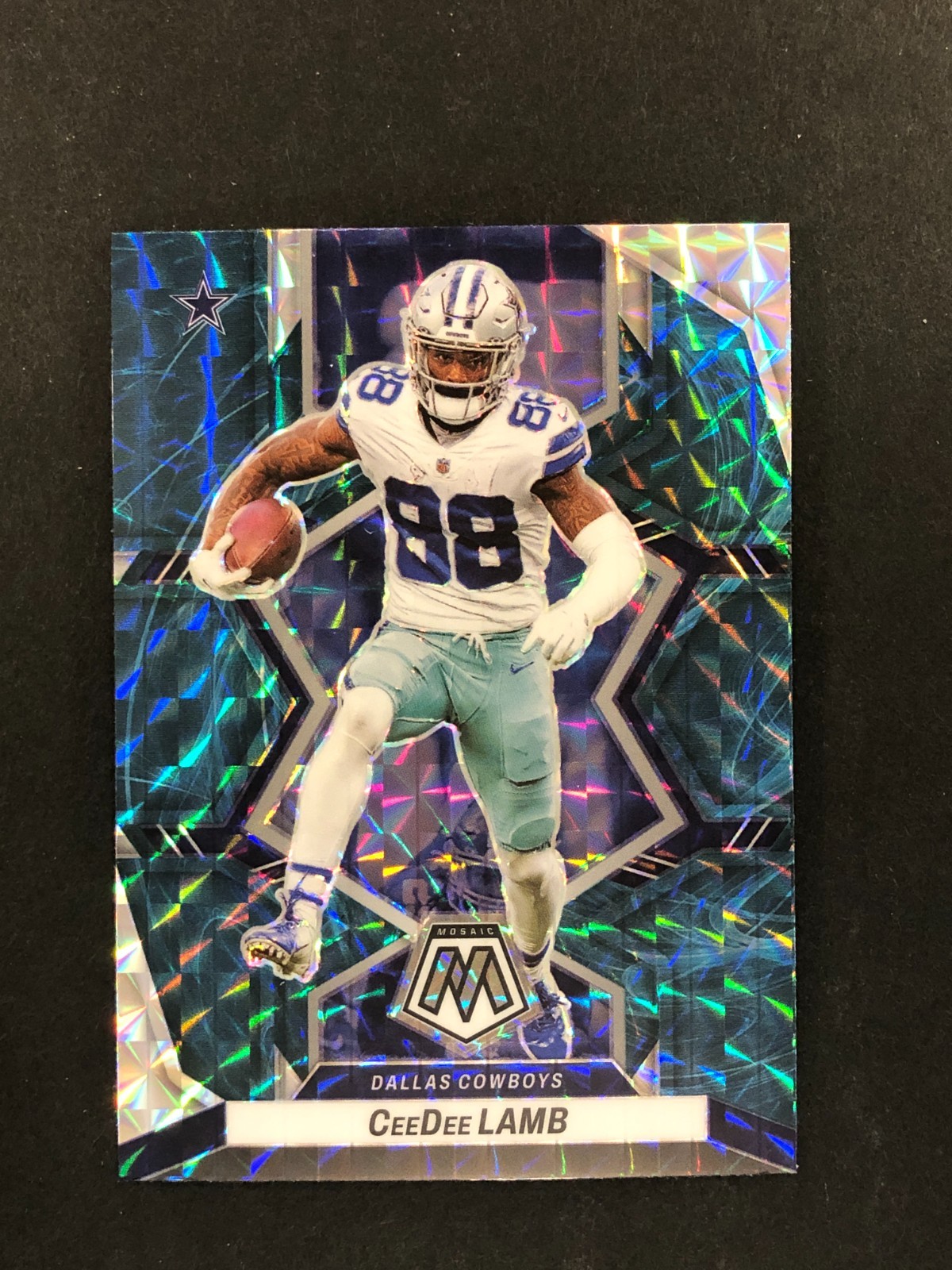 2022 Mosaic Football CeeDee Lamb #54 Genesis Prizm SP Dallas Cowboys