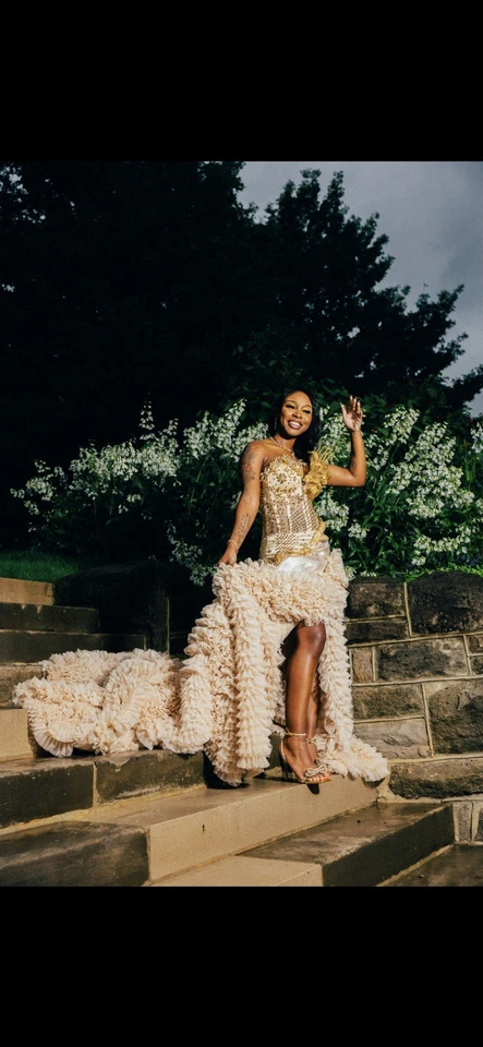 Sexy Vestido Caqui de Baile de graduación Sin Tirantes Lazo Espalda Abierta Lentejuelas Anfitrión Banquete Vestidos de Noche Foto 4 de 4