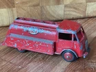 ORIGINAL 1950’s. FRENCH DINKY TOYS 25U. FORD ‘ESSO’ PETROL TANKER.