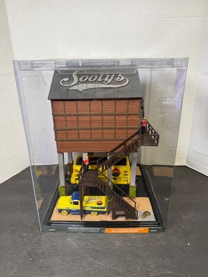 Menards O Gauge Sooty's Coal Tipple with Ore Car & Die-cast Truck Train Building