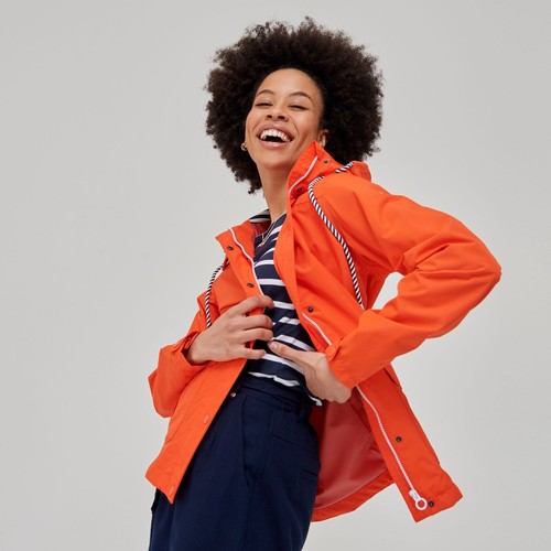 Chaqueta impermeable Regatta Bayarma para mujer con capucha al aire libre damas abrigo de lluvia PVP £90 - Imagen 33 de 37