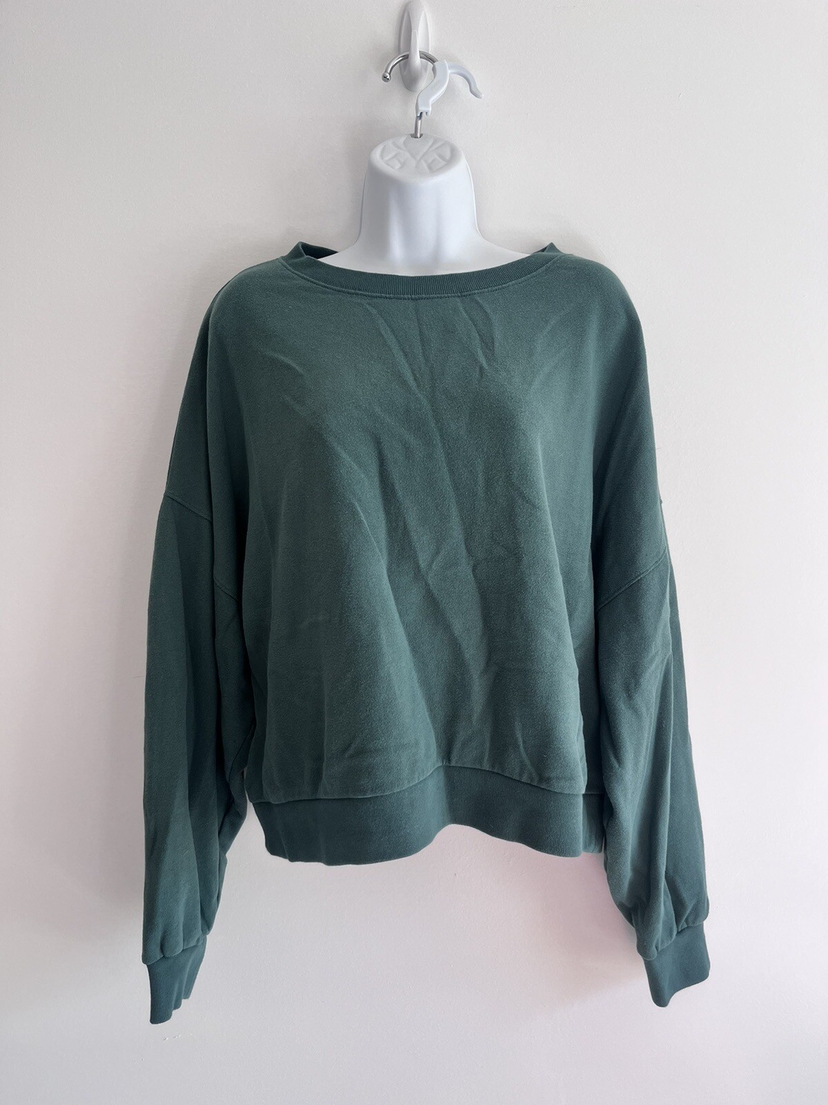 Green Gap Sweater Size Medium - image 1