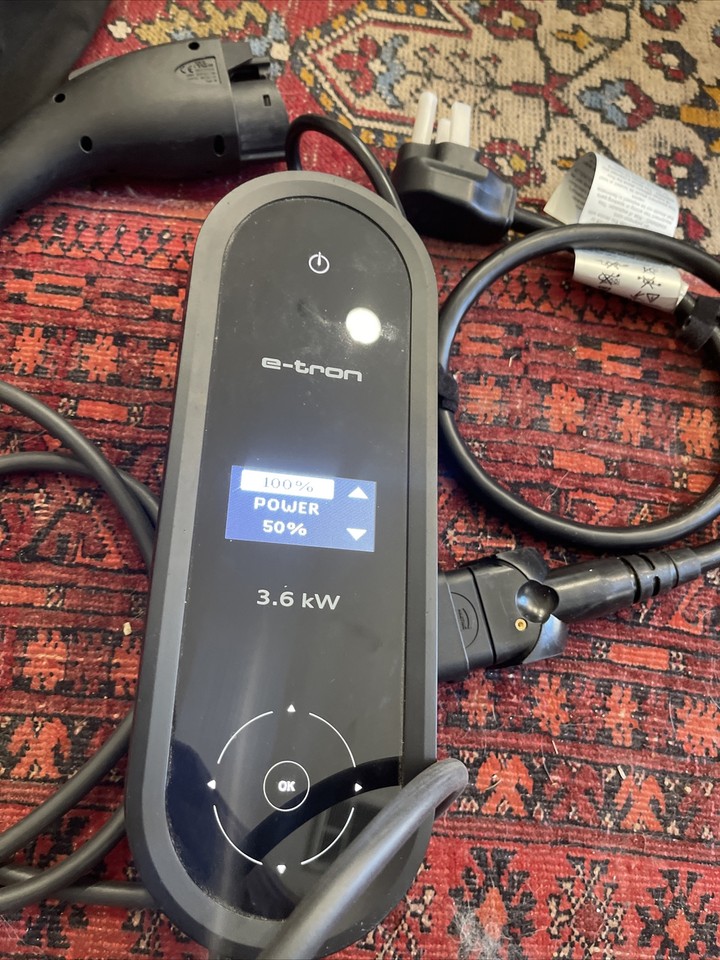 Audi ETron 3.6kW Portable EV Charger 8V4.971.675.B Dual Voltage 120v