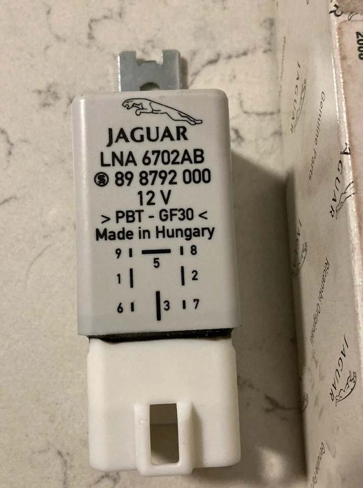 other see details 1995 1996 1997 XJ6 COOLING FAN RELAY LNA6702AB Jaguar OEM G2U - Imagem 4 de 4