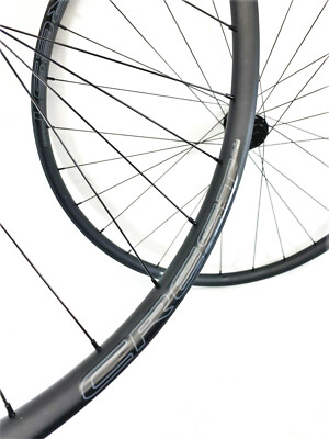Laufradsatz Newmen Straightpull NOTUBES CREST MK4 XC 1460g 25mm 29'' LIGHTWEIGHT