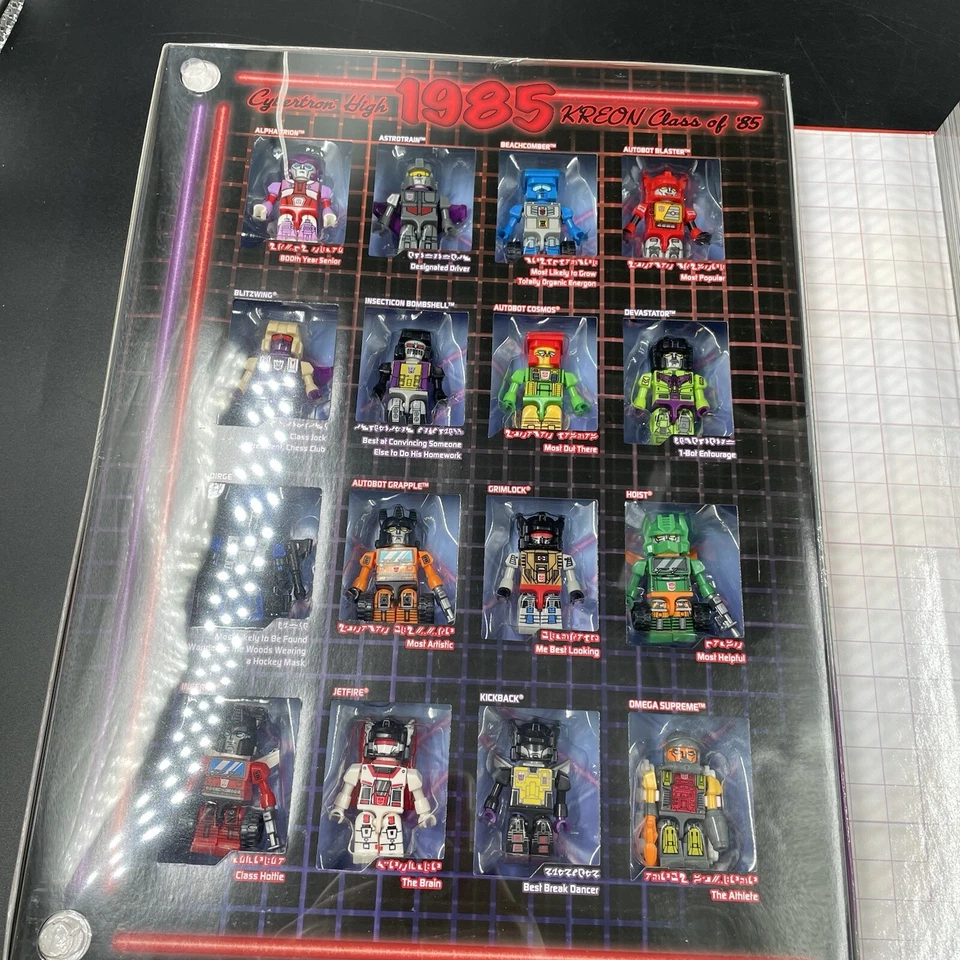 KRE-O TRANSFORMERS CYBERTRON KREON CLASS OF 85 30 PACK HASBRO SDCC 2015 NEW - Image 2 of 4