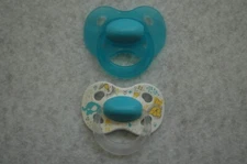 Magnetic Pacifier For Reborn Doll - Aqua Zoo