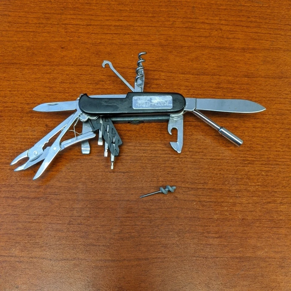 Ranger MultiTool Pocket Knife with Compass & 30 Tools All in Your Pocket Vintage - Image 2 of 4