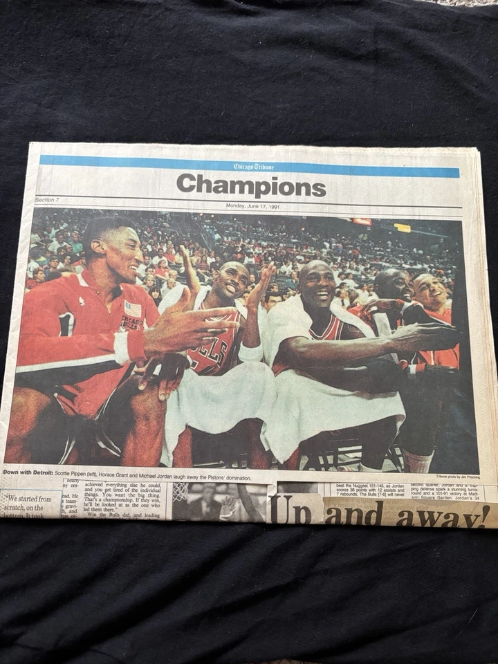 Chicago Bulls Michael Jordan 1990s Vintage NBA Championship Newspaper Print Lot - Image 3 of 4