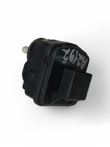 AUDI Scheinwerfer Level Motor 007282-13 (A2192)