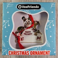 VeeFriends 2025 Christmas Happy Holidays Snowman Genuine Giraffe Elf Ornament