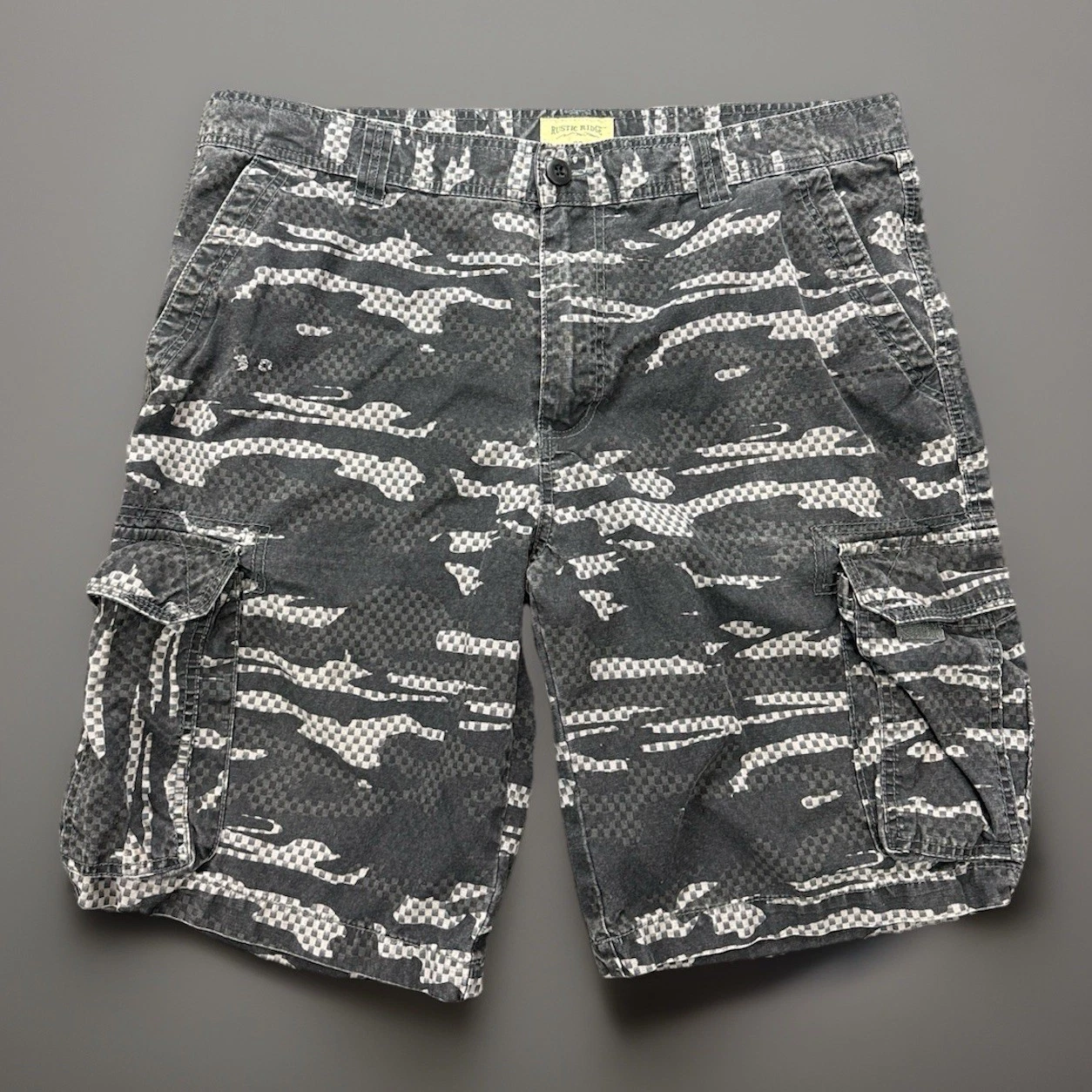Rustic Ridge Cargo Shorts Mens 38 Gray Camo Work Outdoor Hiking Cotton