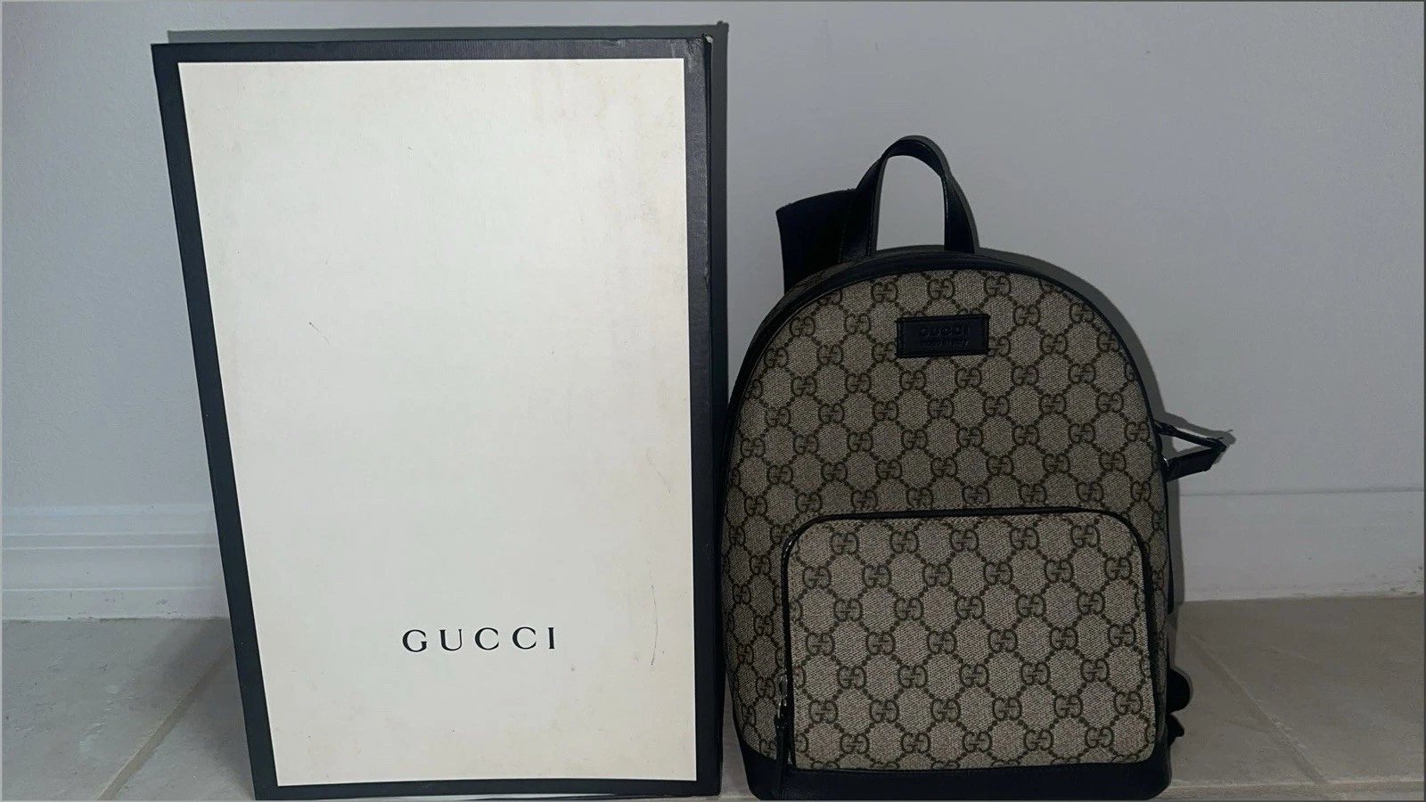Sac à dos Gucci GG Supreme monogramme petit Eden Day noir état incroyable