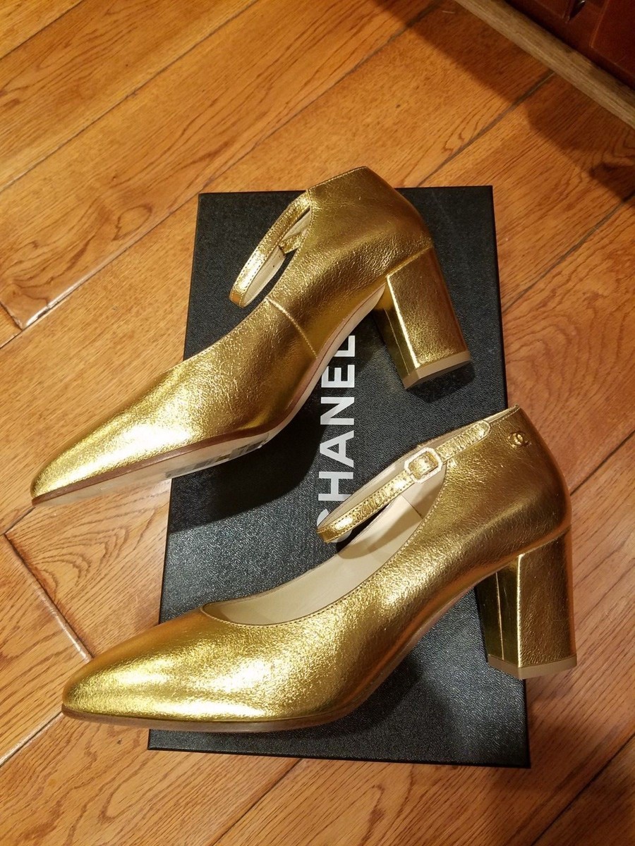 【輝き放つ主役級シューズ♪】CHANEL メリージェーン ゴールド 16A $825 AUTH NIB Chanel Metallic Gold Mid Heel Mary Jane