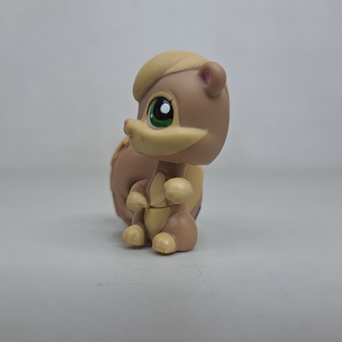 Littlest Pet Shop #1372 Authentic LPS Brown Squirrel Green Eyes - Picture 2 of 7