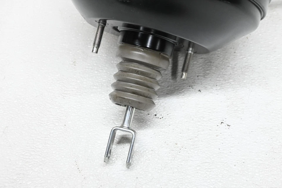 Unidad servo cilindro maestro refuerzo de freno BMW OEM F30 F32 F33 330i 340i 428i 435 Foto 3 de 4