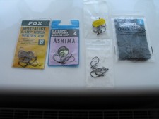 Selection of barbless carp hooks. Fox.Ashima.Korda.Nash