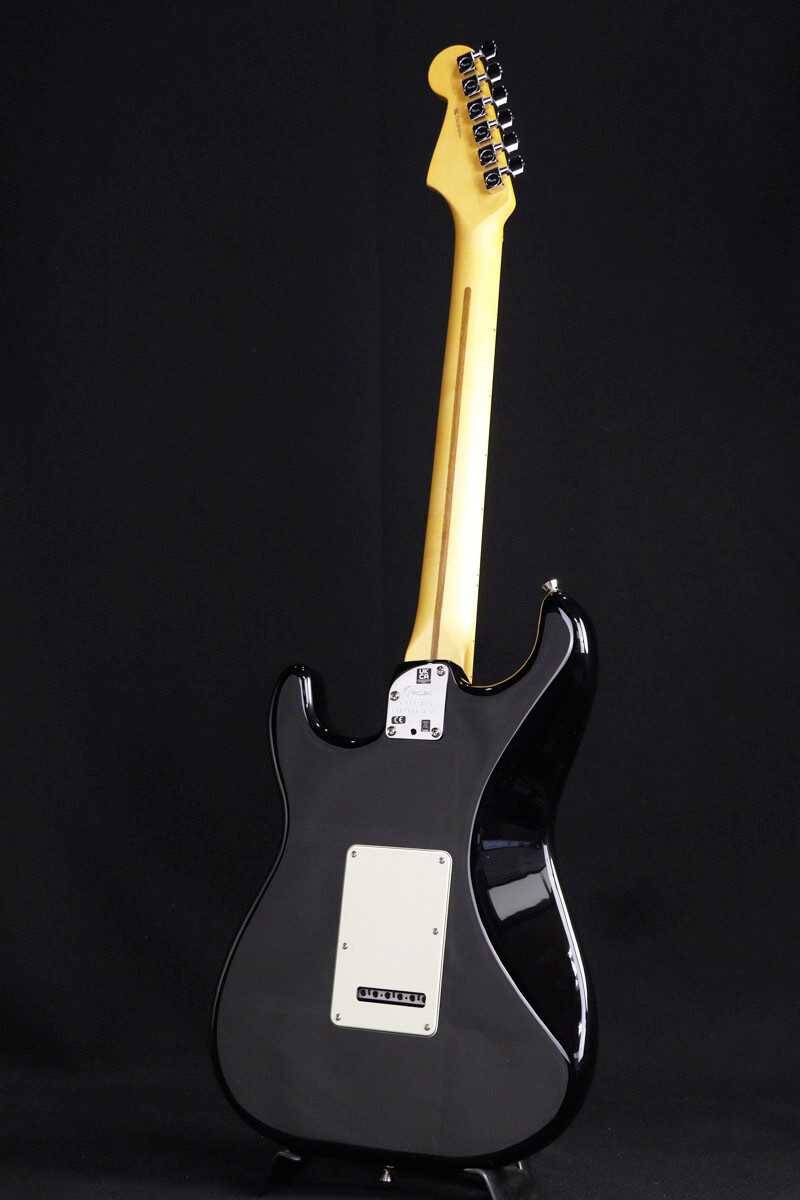 New Fender / American Professional II Stratocaster Maple Black S/N