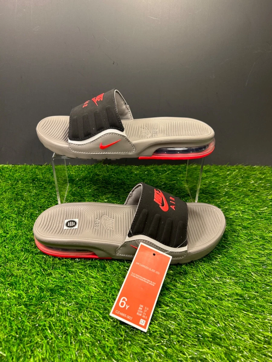 Nike Womens Air Max Camden Slides Size 7.5 6Y Black Red Sandals