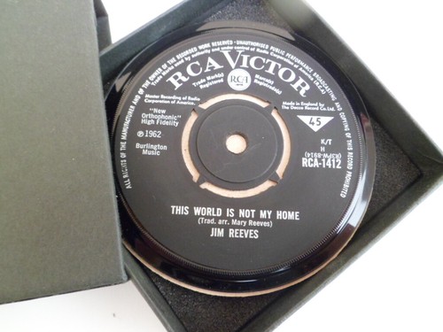 JIM REEVES DRINKS COASTERS Desk CLOCKS Upcycled VINYL RECORD Hit Singles Size 4" - Picture 201 of 257
