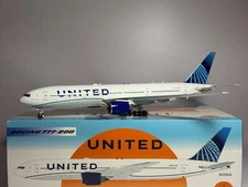 Inflight200 United Airlines Boeing 777-200ER N209UA "Evo Blue" w/stand