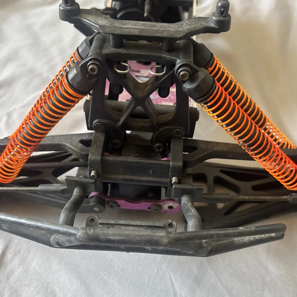 Hpi Savage Monster Truck Roller Nitro 1/8 Scale Parts Hpi Big Block 3.5 Engine - Image 4 of 4