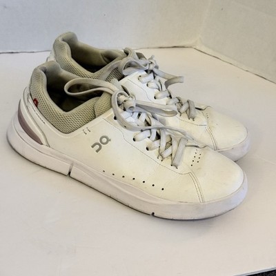 On Cloud The Roger Advantage Sneakers Women s Size 8.5 White & Mauve