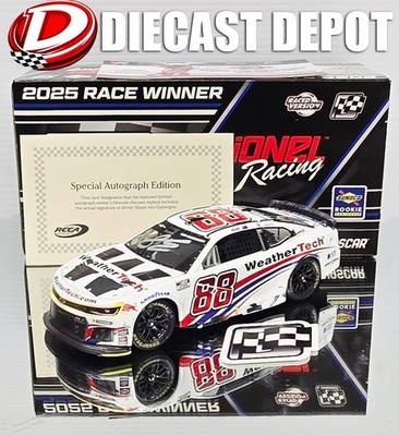 AUTOGRAPHED SHANE VAN GISBERGEN 2025 CHICAGO CUP WIN RACED VERSION  1/24 ARC